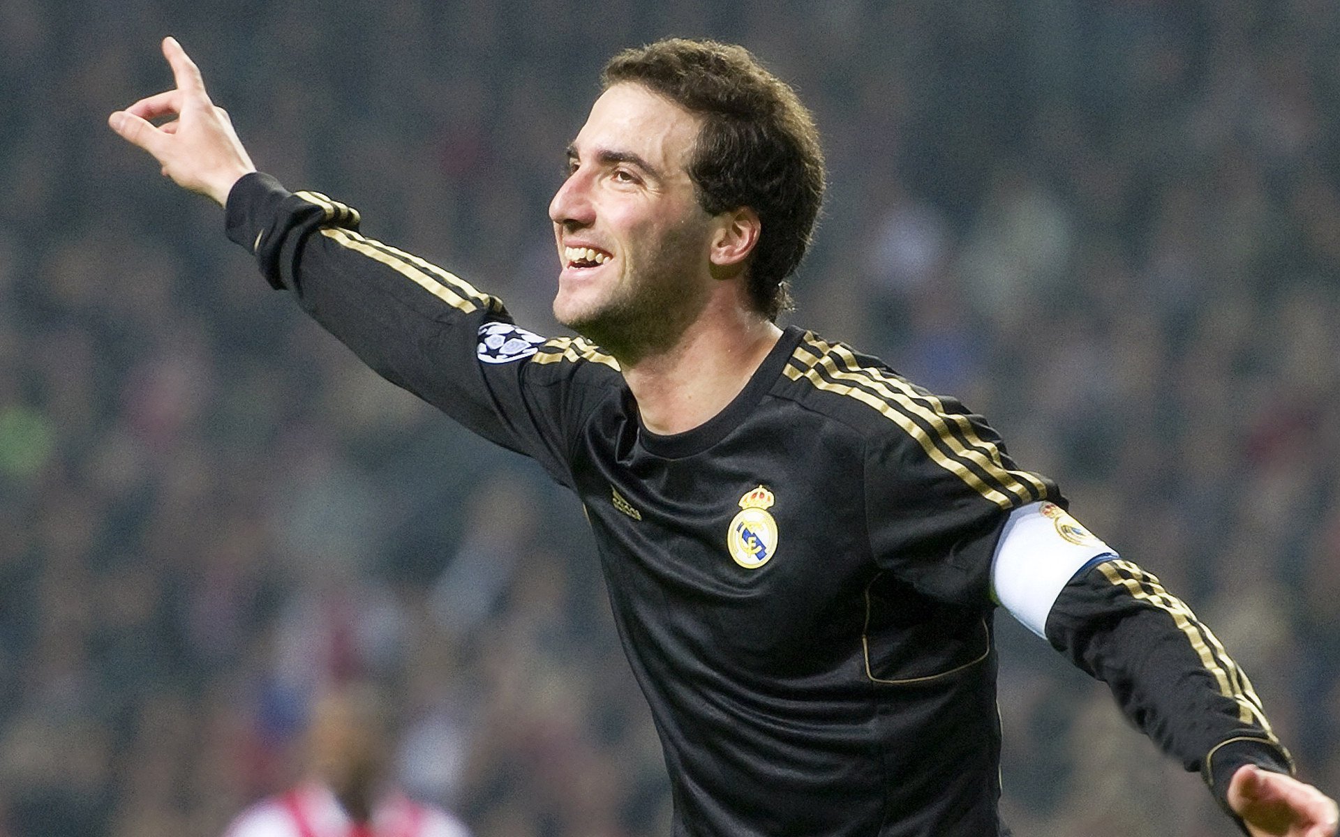 青年国家队启用体能监控腕带采集训练负荷实时反馈